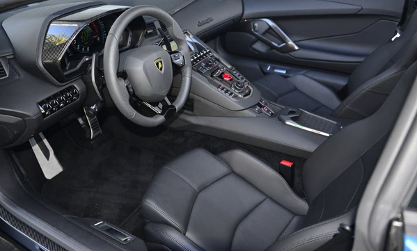 Aventador S Roadster interior