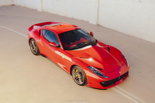 Car-picture-Ferrari-812
